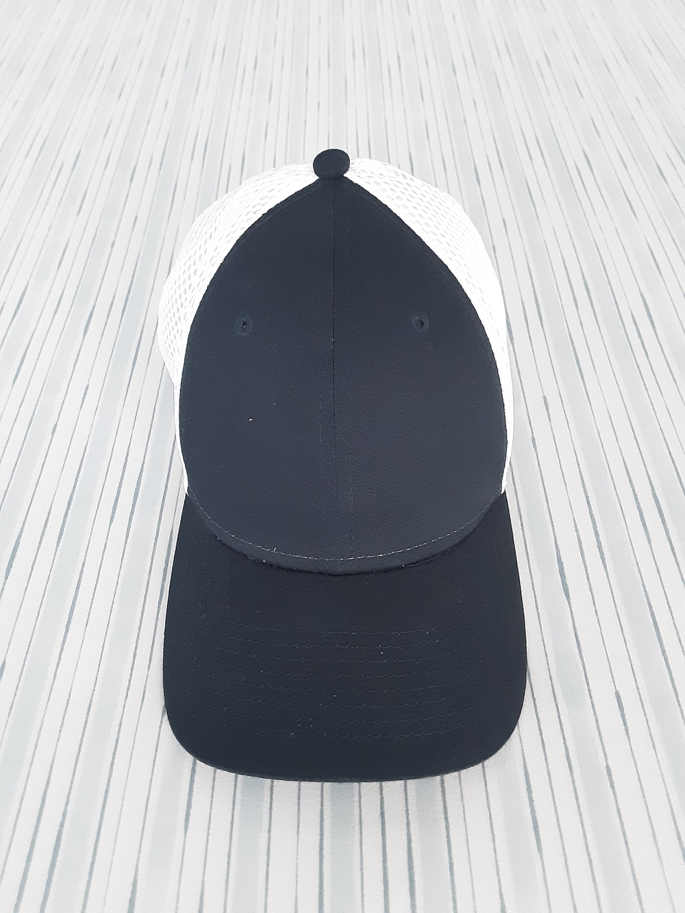 New Without Tag Mens Navy/white Baseball Cap